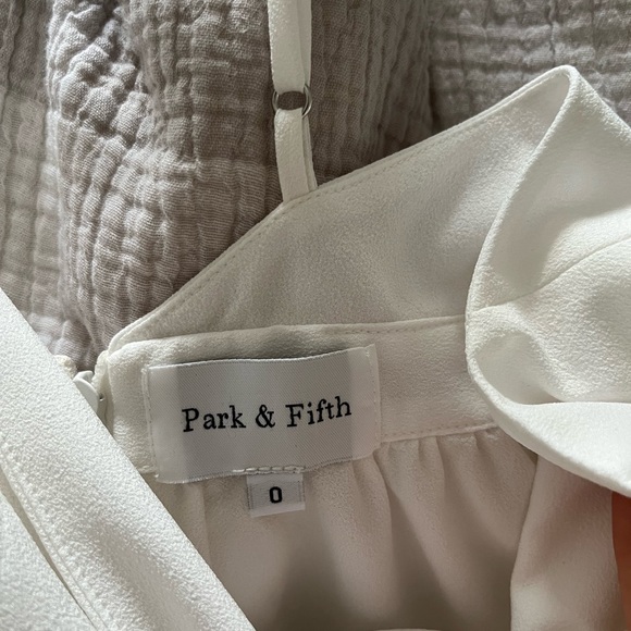 Park & Fifth Georgia Midi Dress. - Picture 4 of 4